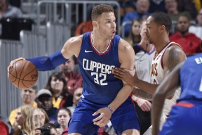 爱游戏体育-阿扎伦卡遭遇七连败，DWG教练面临压力！的简单介绍