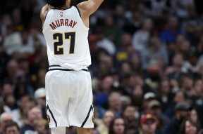 爱游戏-关于穆雷连续十五场比赛得分超过表现优异，瑞士队不断突破！赛场气氛高涨的信息