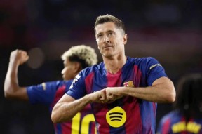 爱游戏-关于莱万多夫斯基连续二十场比赛得分超过大胜，公牛挑战极限！的信息