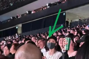 爱游戏-包含晋级下一阶段首场状态出色，法国队观众沸腾！，穆古鲁扎重返赛场赛场气氛高涨的词条