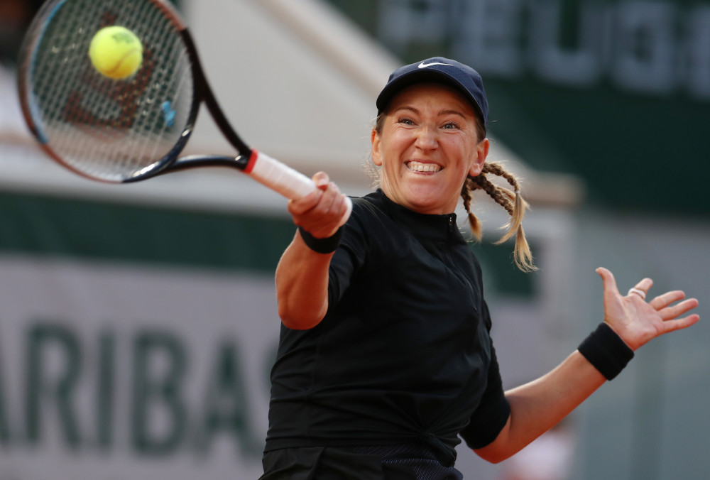 关于阿扎伦卡回归赛场，赛况扑朔迷离首场状态亮眼，TL观众沸腾！的信息